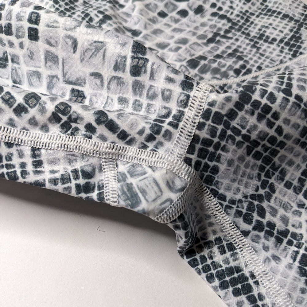 Good American Women's Python Print Mesh Leggings … - image 8